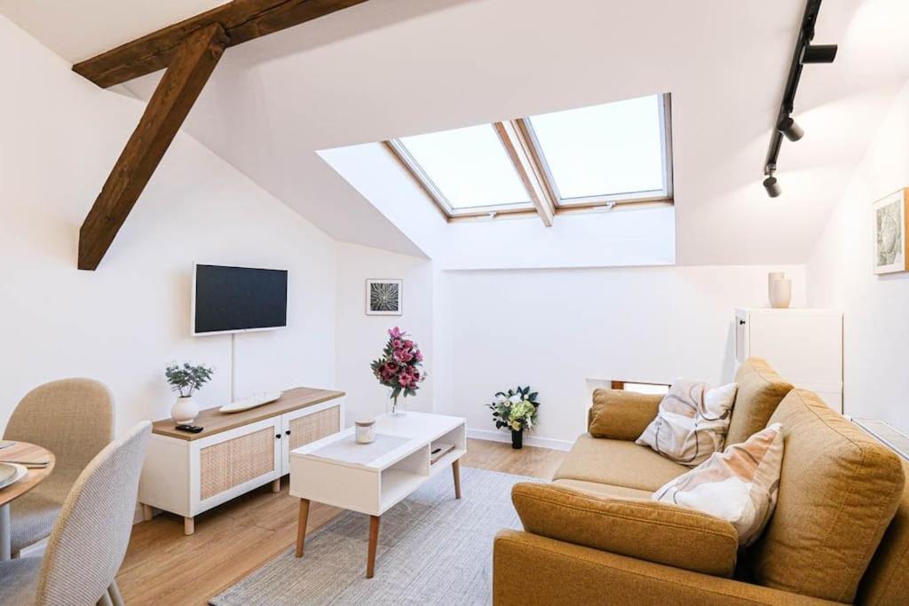 크라쿠프 Cozy Loft Under The Wawel Sky 아파트 외부 사진