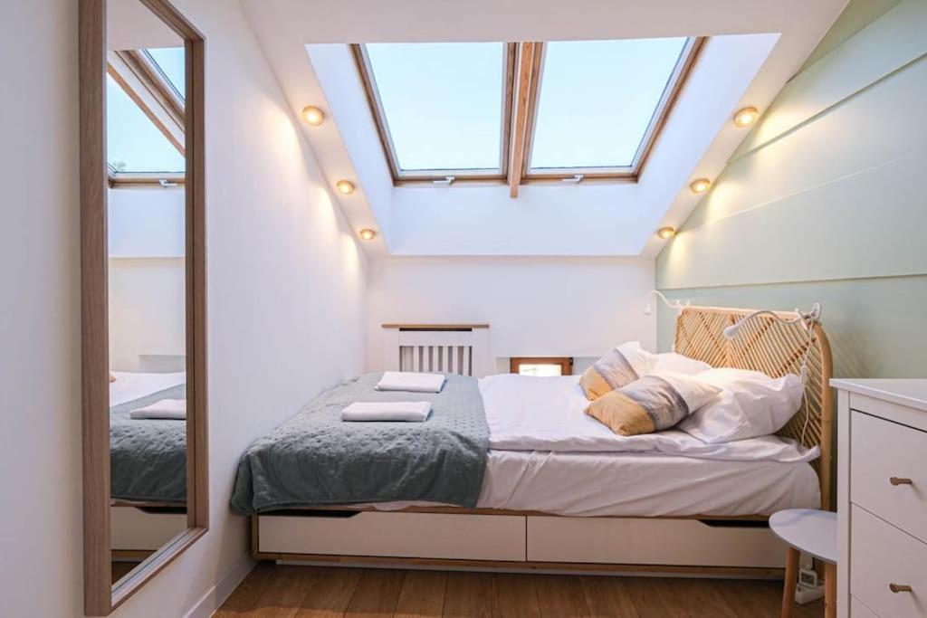 크라쿠프 Cozy Loft Under The Wawel Sky 아파트 외부 사진